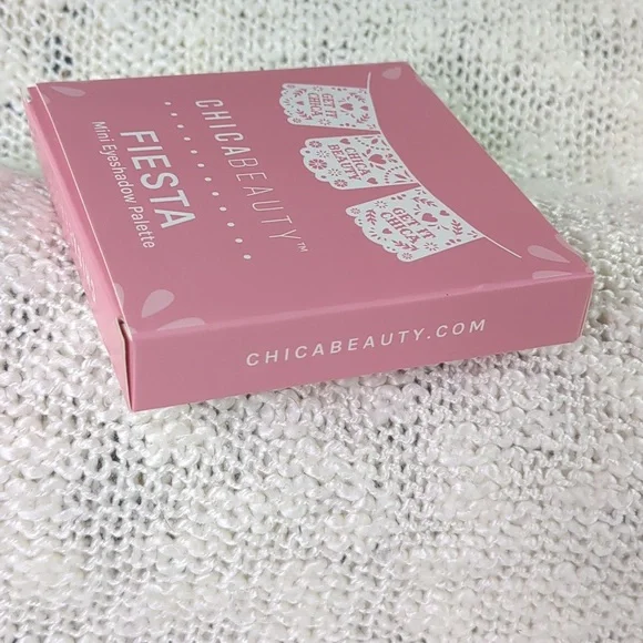 Chica Beauty FIESTA Mini-9 Eyeshadow Palette, 6.0g/0.21oz - Picture 12 of 14